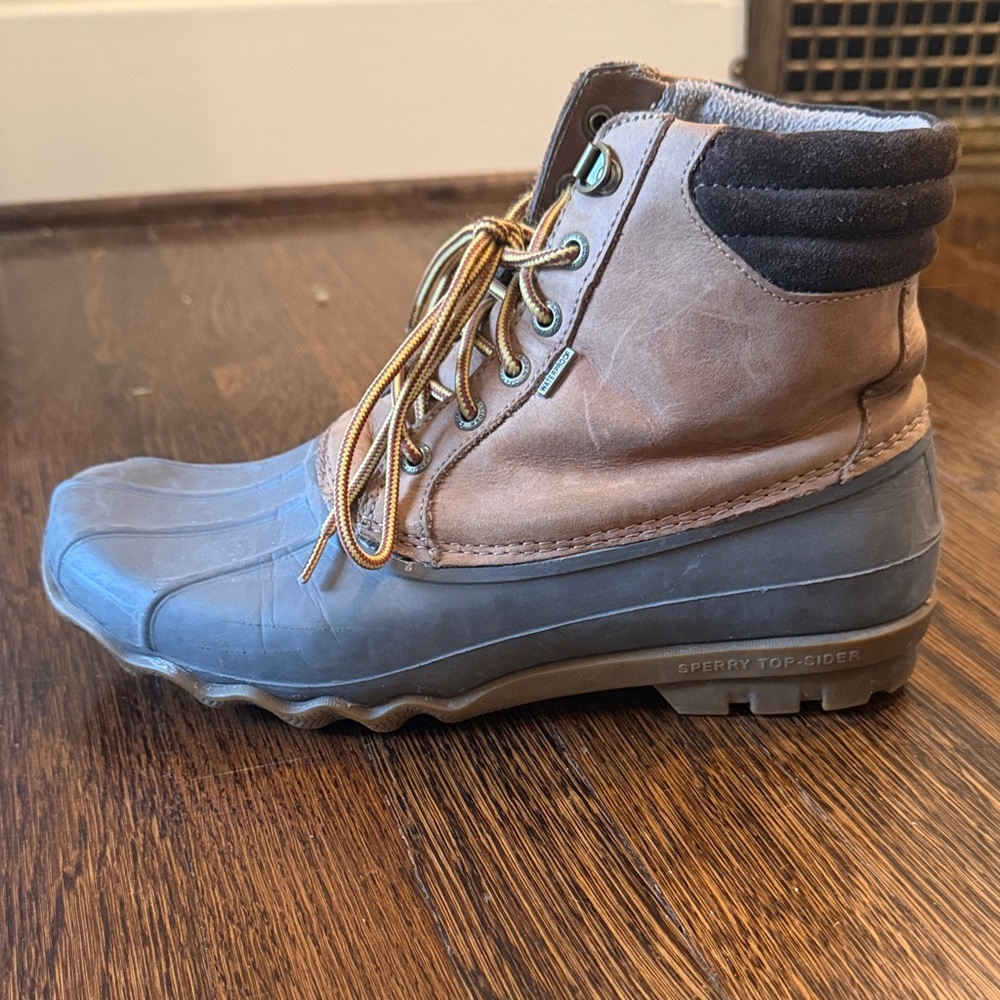 Sperry Men’s Tan and Gray Lace-Up Waterproof Work Boots - Picture 7 of 12